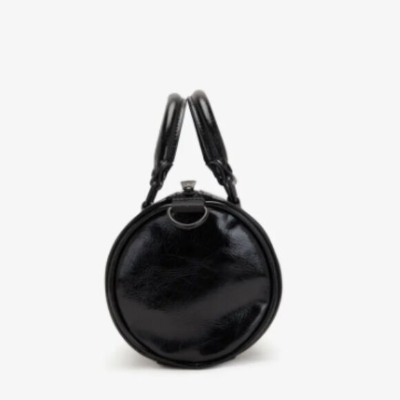 NWT Fred Perry Amy Winehouse Mini Barrel Black - Picture 3 of 12